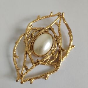 Vintage MCM modernist statement brooch